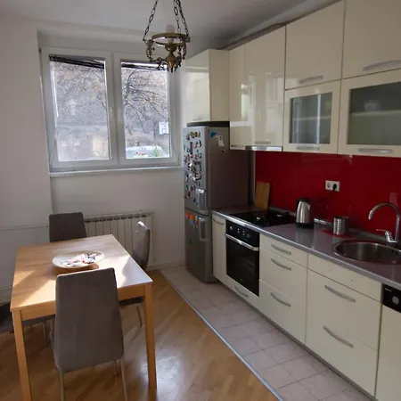 Beautiful Centre Apartment! *